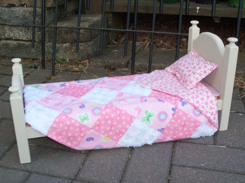 18" Doll Bed